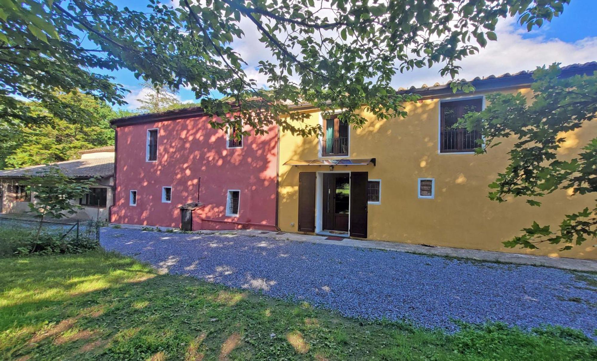 Locanda Le Panche Pistoia Esterno foto