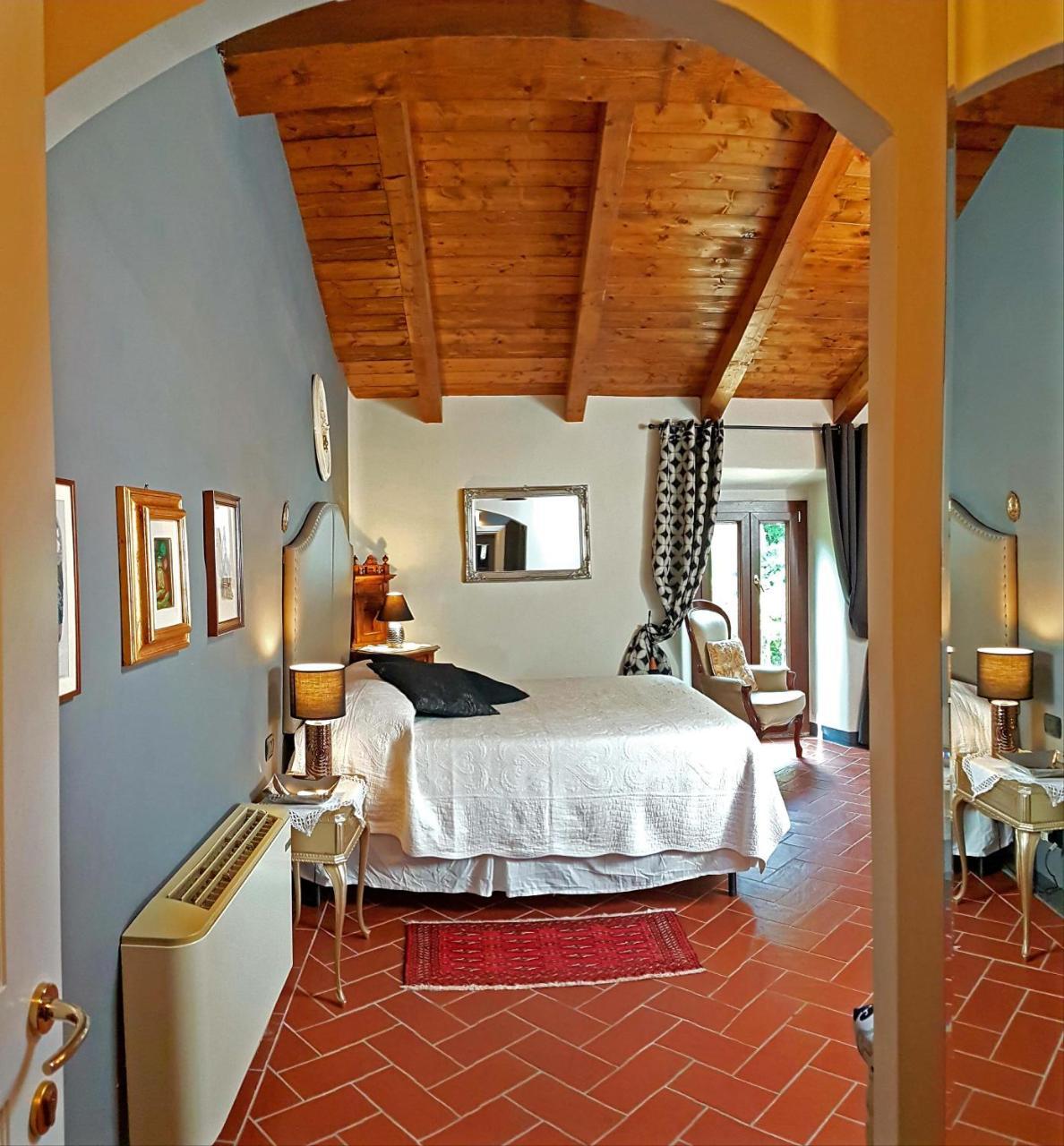 Locanda Le Panche Pistoia Esterno foto